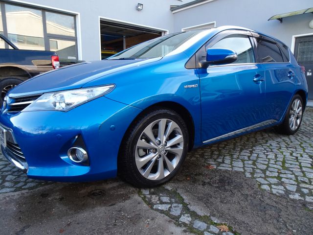 Toyota Auris Hybrid Executive 1.8 73KW, KLIMATR-LEDER