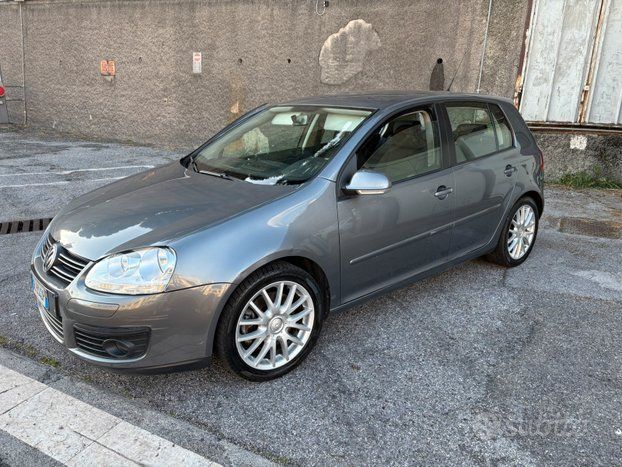 Volkswagen Golf 5 gt