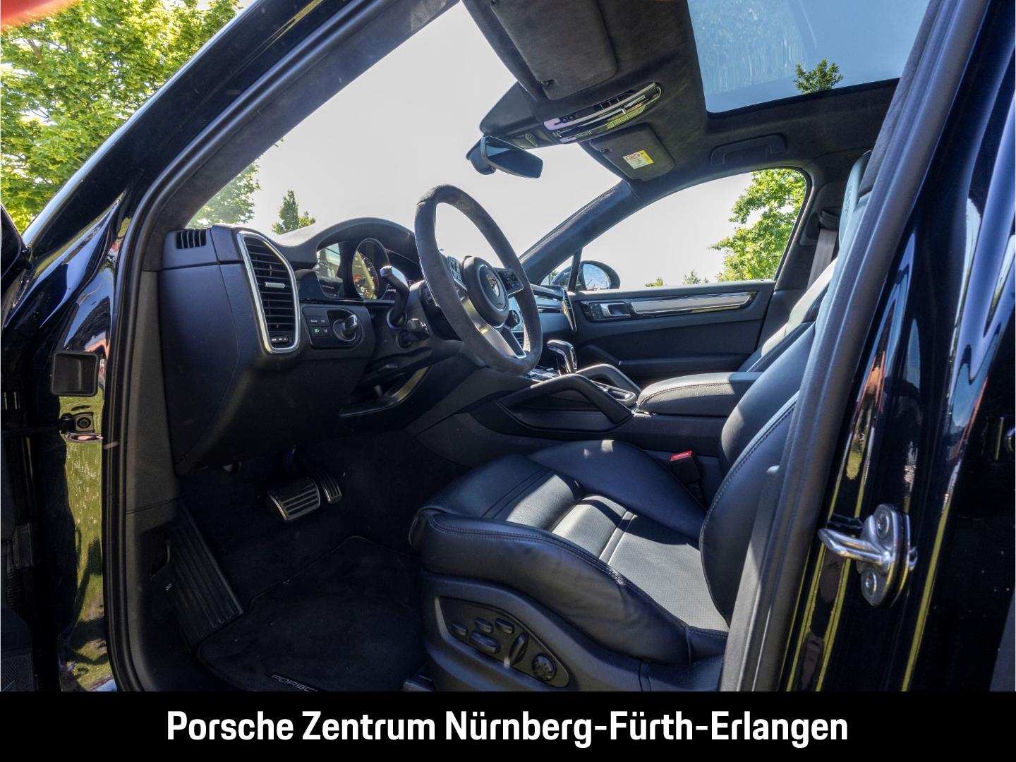 Porsche Cayenne S Coupe Platinum Edition LED-Matrix Luft