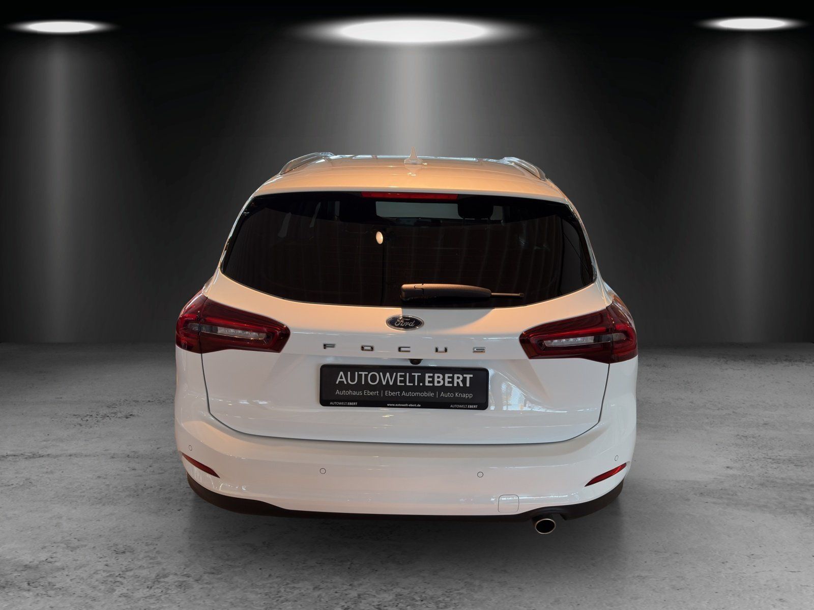 Fahrzeugabbildung Ford Focus Turnier Titanium Edition Fahrer Pak. Win.P