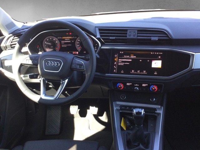 Fahrzeugabbildung Audi Q3 35 TFSI advanced LED Navi GRA virtual cockpit