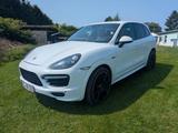 Porsche Cayenne Turbo S Turbo S - Porsche Cayenne Turbo-S