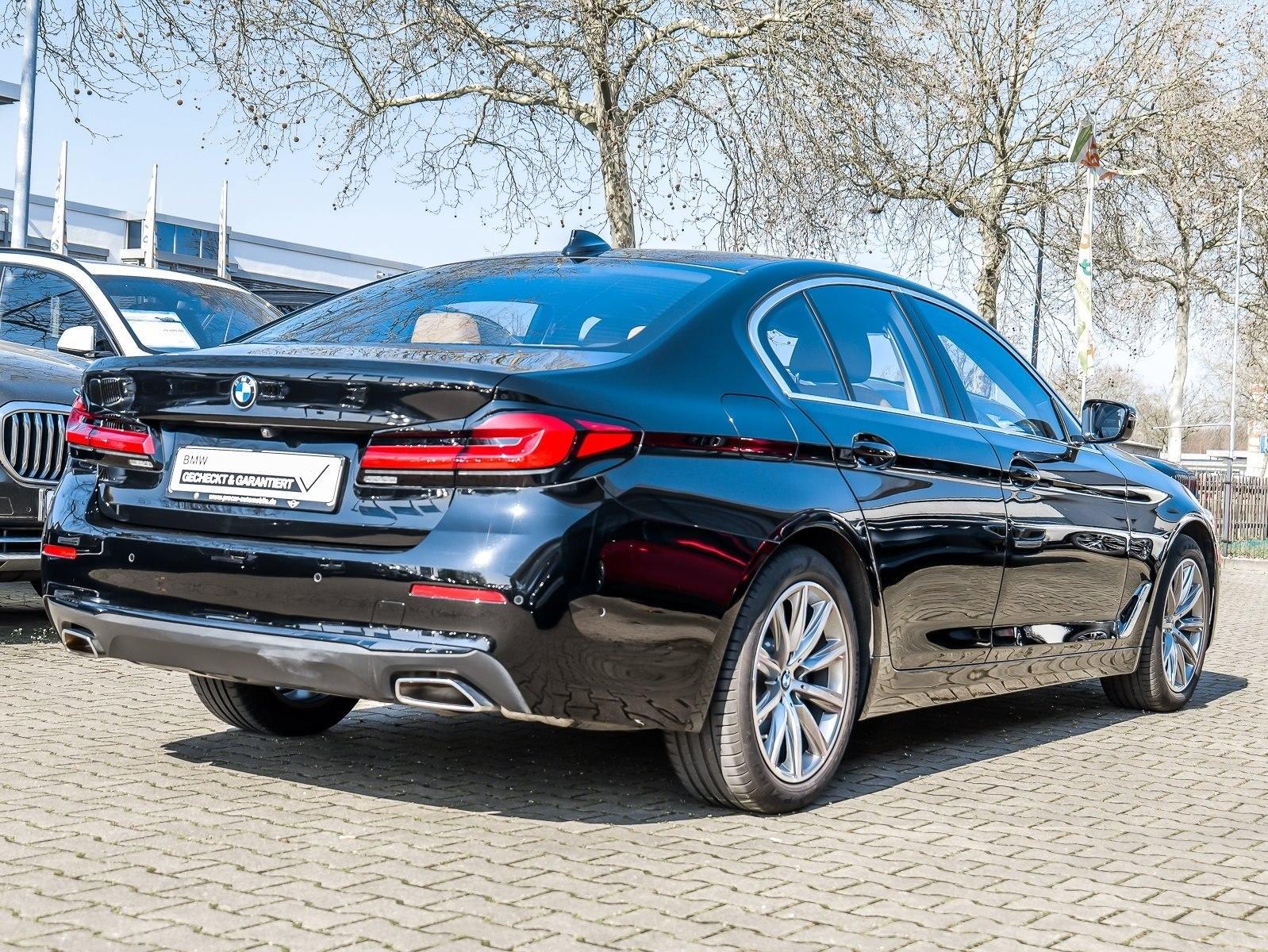 BMW 520i Limo DA PA HUD Live Cockpit Prof