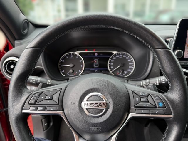 Fahrzeugabbildung Nissan Juke N-Design 1.0 DIG-T +KLIMA+NAVI+RFK+SHZ+BT+U
