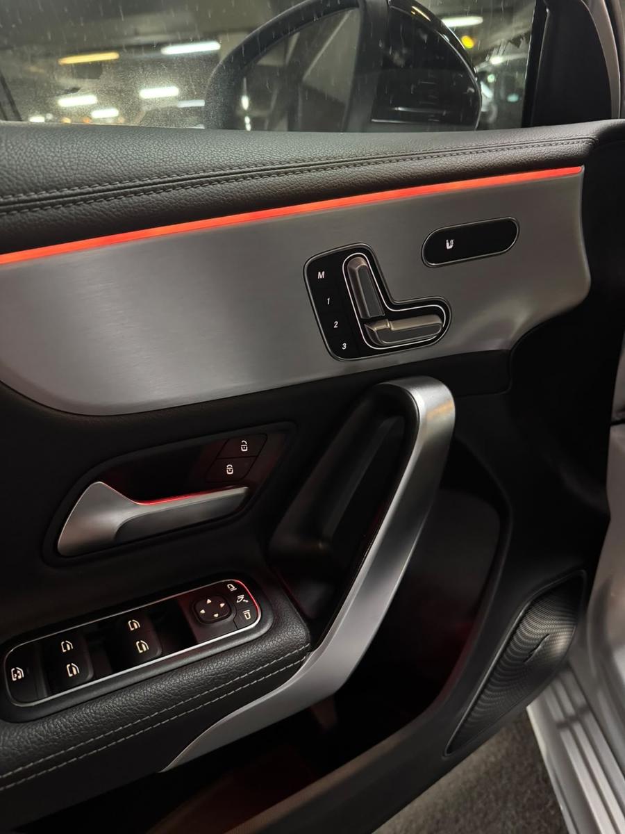 Mercedes-Benz A 250 4MATIC*AMG*Volle Ausst.* Optik45AMG*1.Hd.
