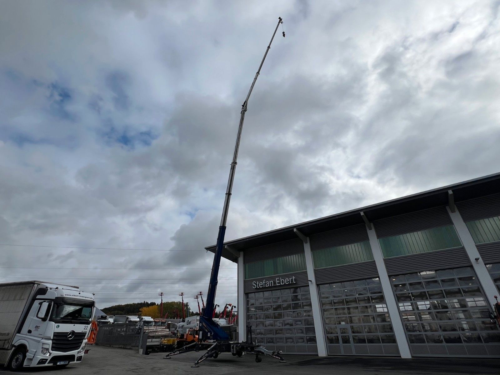 Fahrzeugabbildung Andere Böcker AHK 36 / nur 436 h / 2022