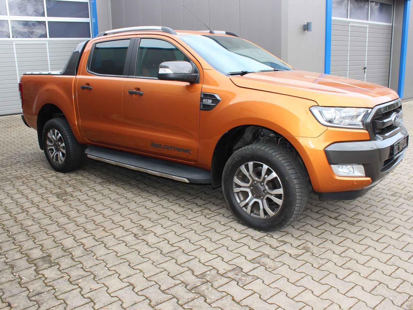 Fahrzeugabbildung Ford Ranger Wildtrak Doppelkabine 4x4 3,2 TDCi