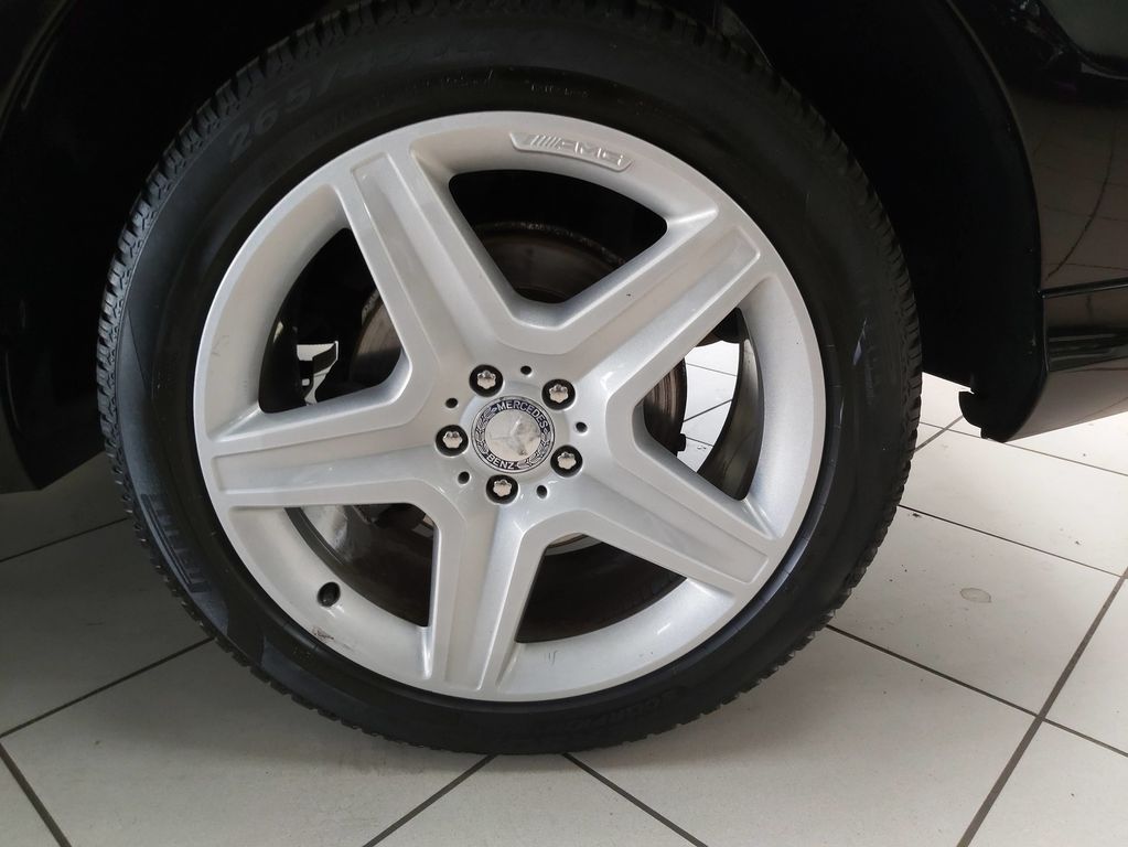 Mercedes-Benz ML 350 CDI AMG DISTR TOTW KAMERA COMAND LEDER