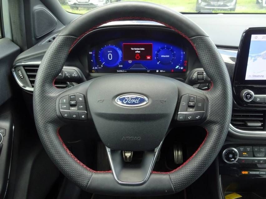 Fahrzeugabbildung Ford Puma 1.0 EcoBoost Mild Hybrid ST-Line