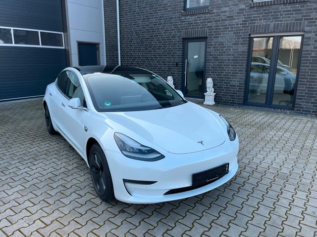 Tesla Model 3 Longrange/Pano/LED/Autopilot3/Allrad