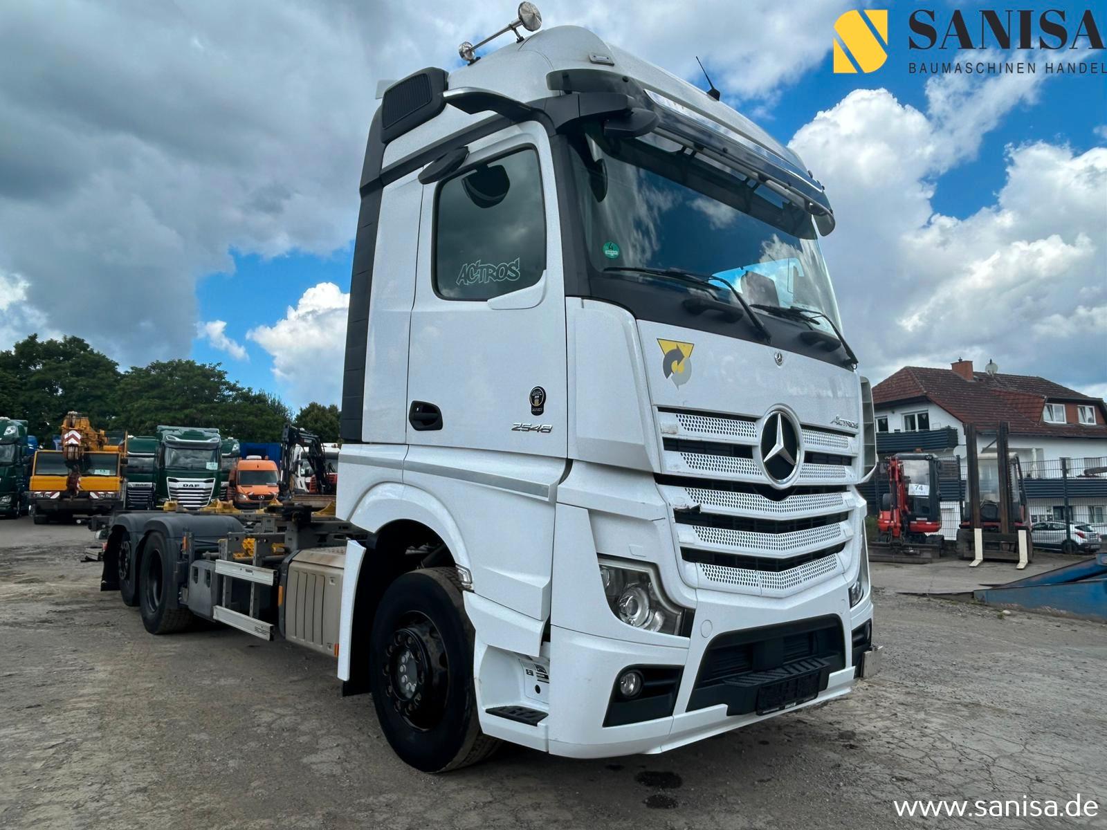 Mercedes-Benz Actros2548/Angel Mirror/TÜV:01.27/Xenon/Retarder