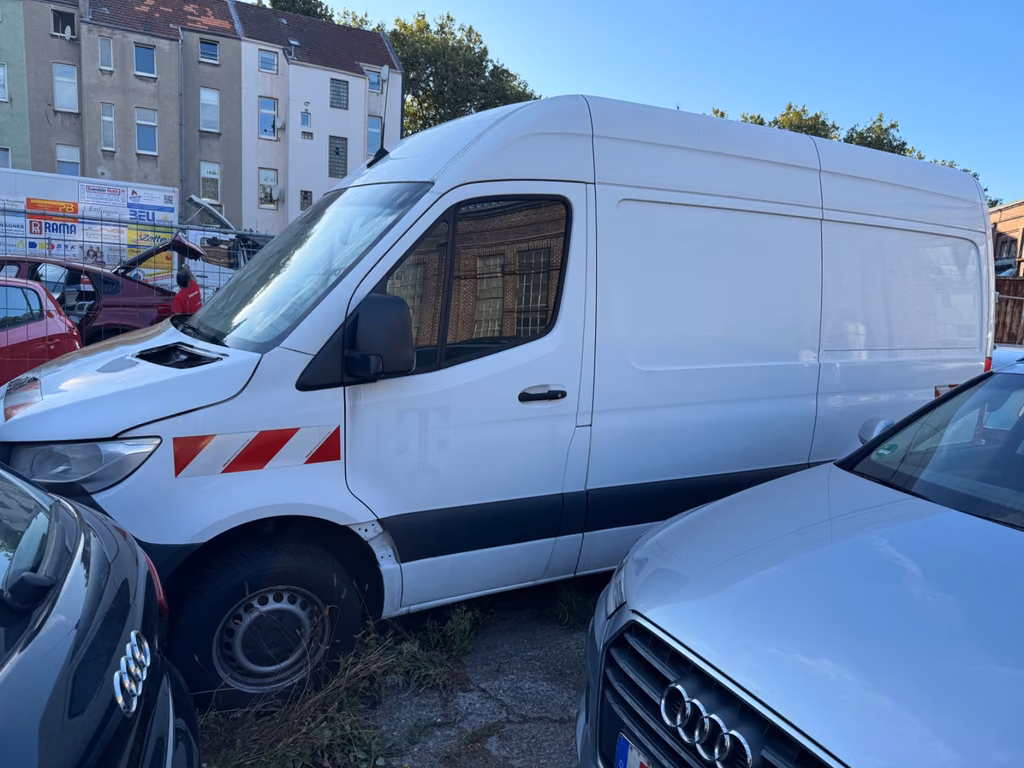 MercedesBenz Sprinter 319 CDI Hoch Lang 9GTRONIC AHK 35t Ka 2024