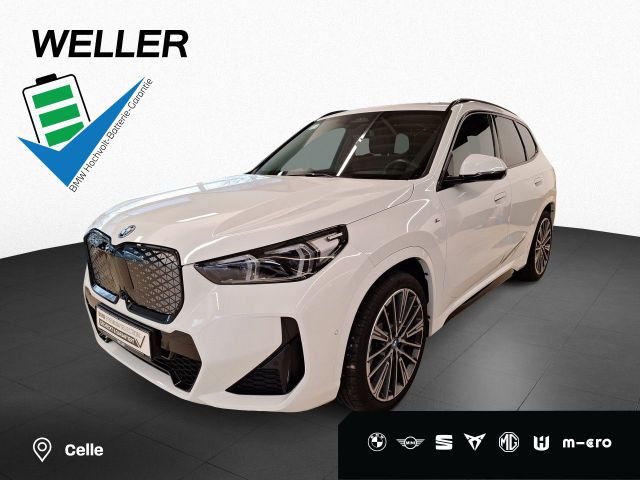 BMW iX1 xDrive30 M Sport AHK RFK HUD LCP Ha/Ka Pano