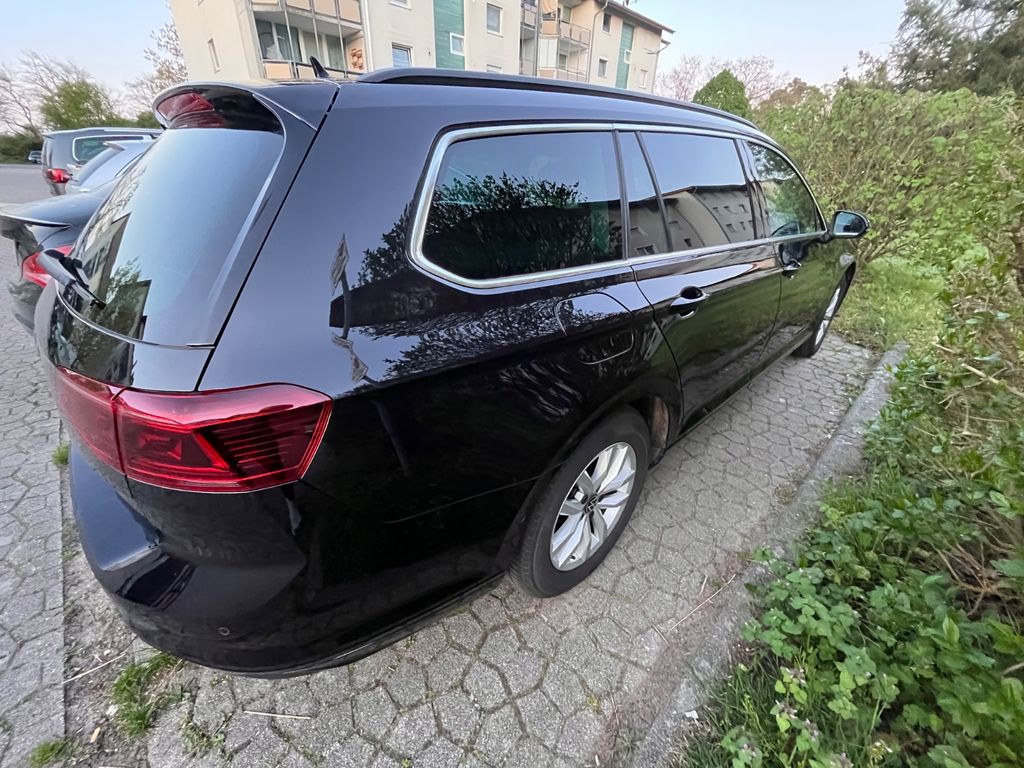 Image of Volkswagen Passat Variant