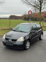 Renault Clio 1.2  TÜV 06/26  Klima  Zah... - Renault Clio aus 2004: 1.2
