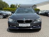 BMW 320d Sport-Line LED*PANO*SHZ*NAV*TEMP* - BMW 320 in Braunschweig