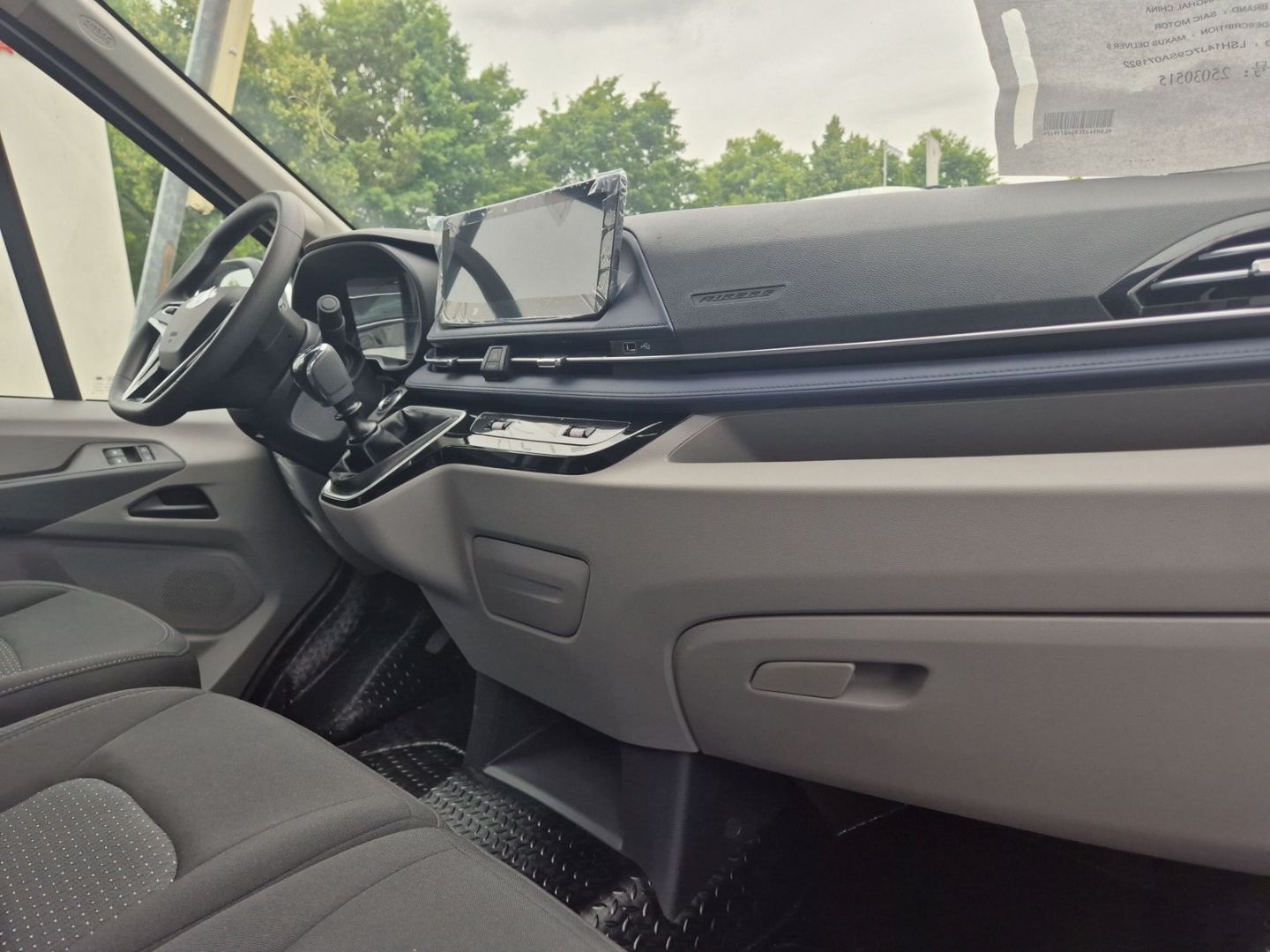 Fahrzeugabbildung Maxus Deliver9 KW 2.0 L3H2 FWD Luxury LED CarPlay DAB
