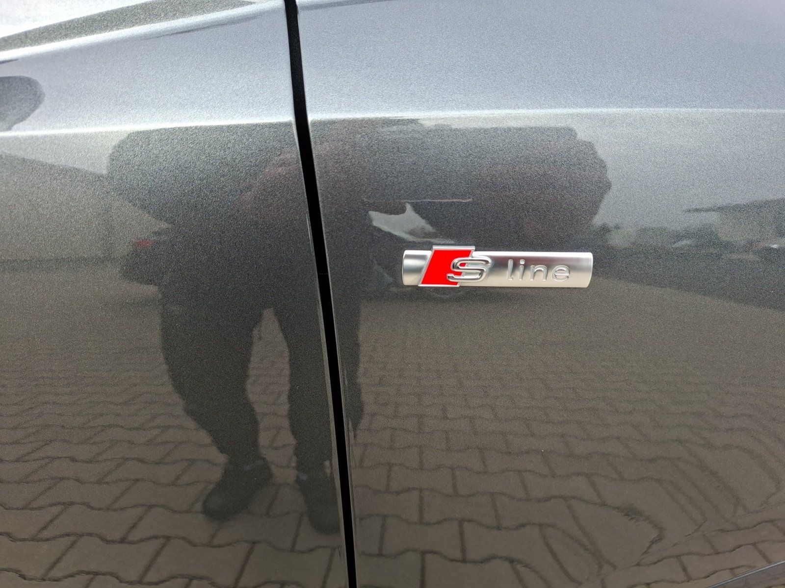 Audi Q3 35 TFSI S line Kamera SHZ el. Heck Navi LED foto 21