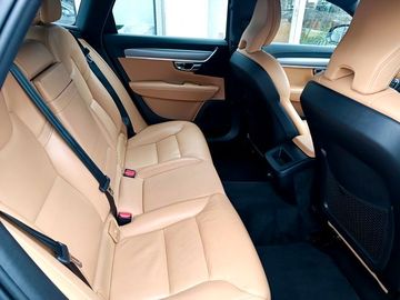Volvo V90 - 12