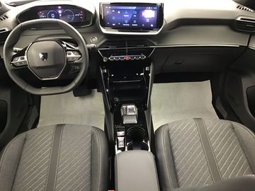 Peugeot 2008 - 8