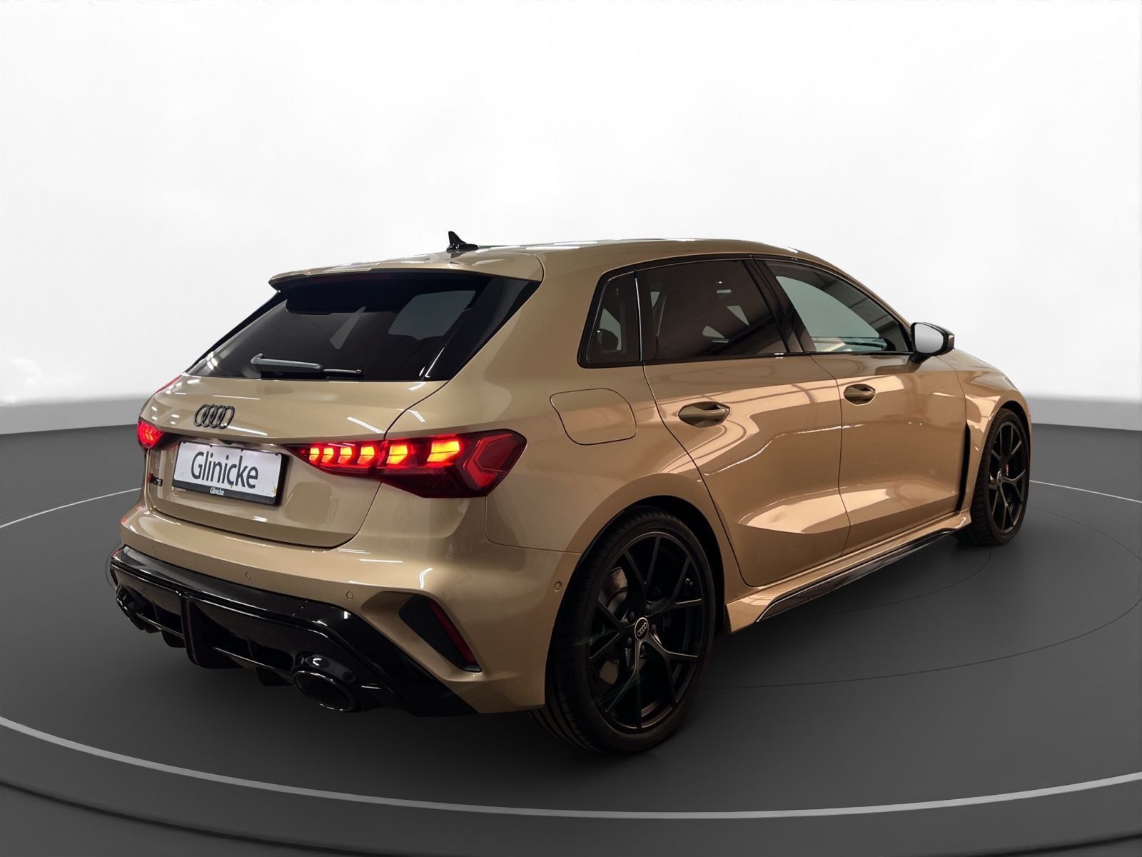 Audi RS3 Sportback exclusive RS-Abgas Pano  LM 19" RF foto 5