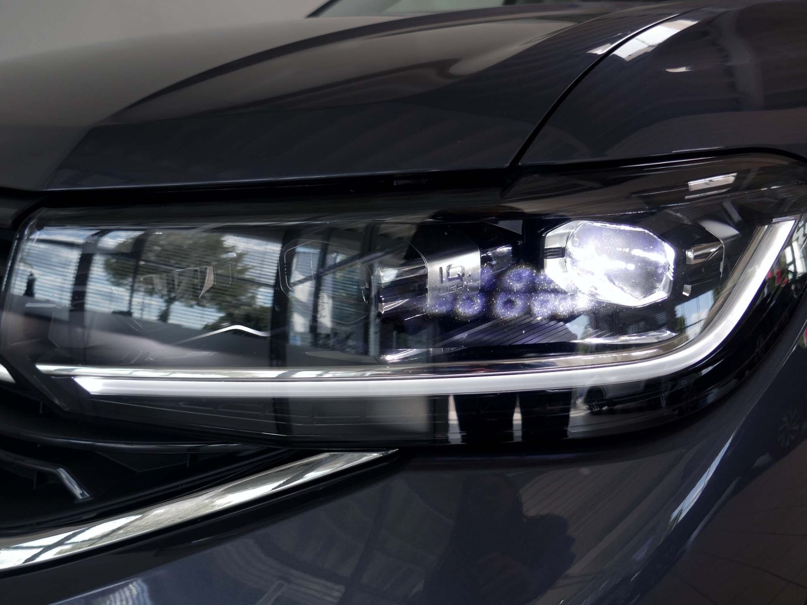 Fahrzeugabbildung Volkswagen T-Cross Style 1.0 TSI | LED AHK RFK ACC Navi