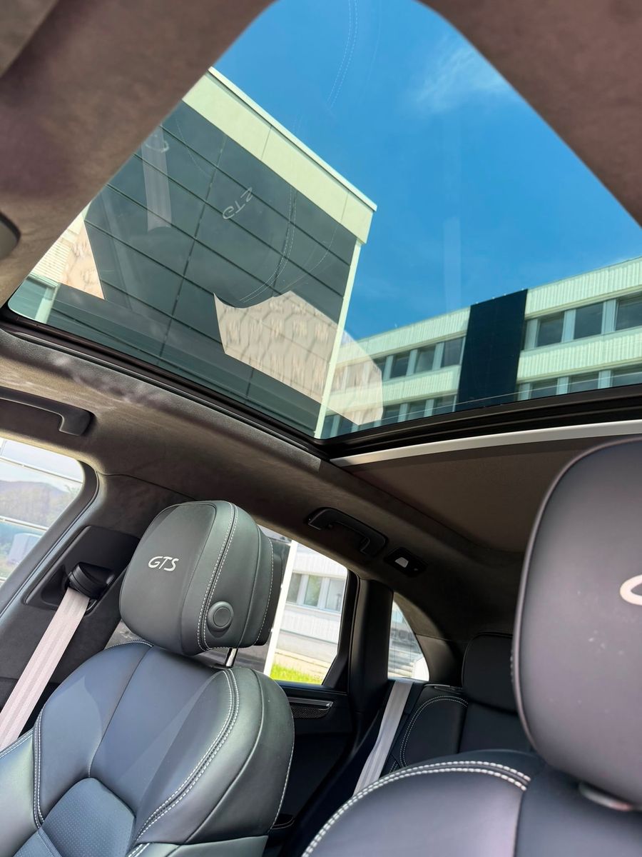 Porsche Macan GTS Abgassport Panorama approved 7/28 foto 9