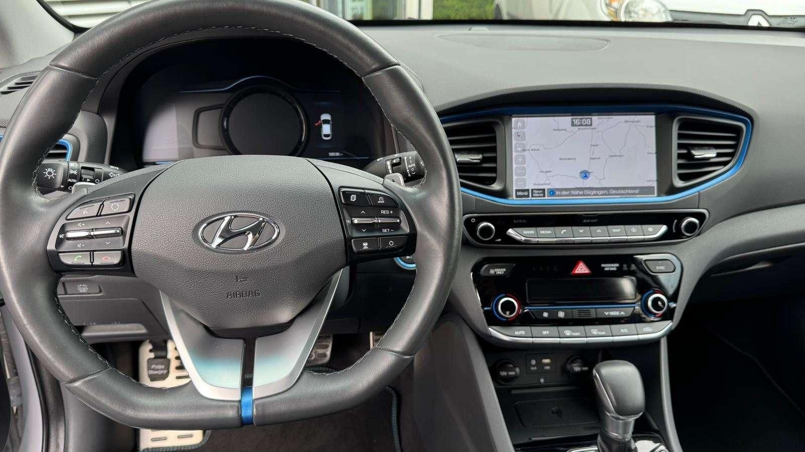 Fahrzeugabbildung Hyundai IONIQ Premium Hybrid