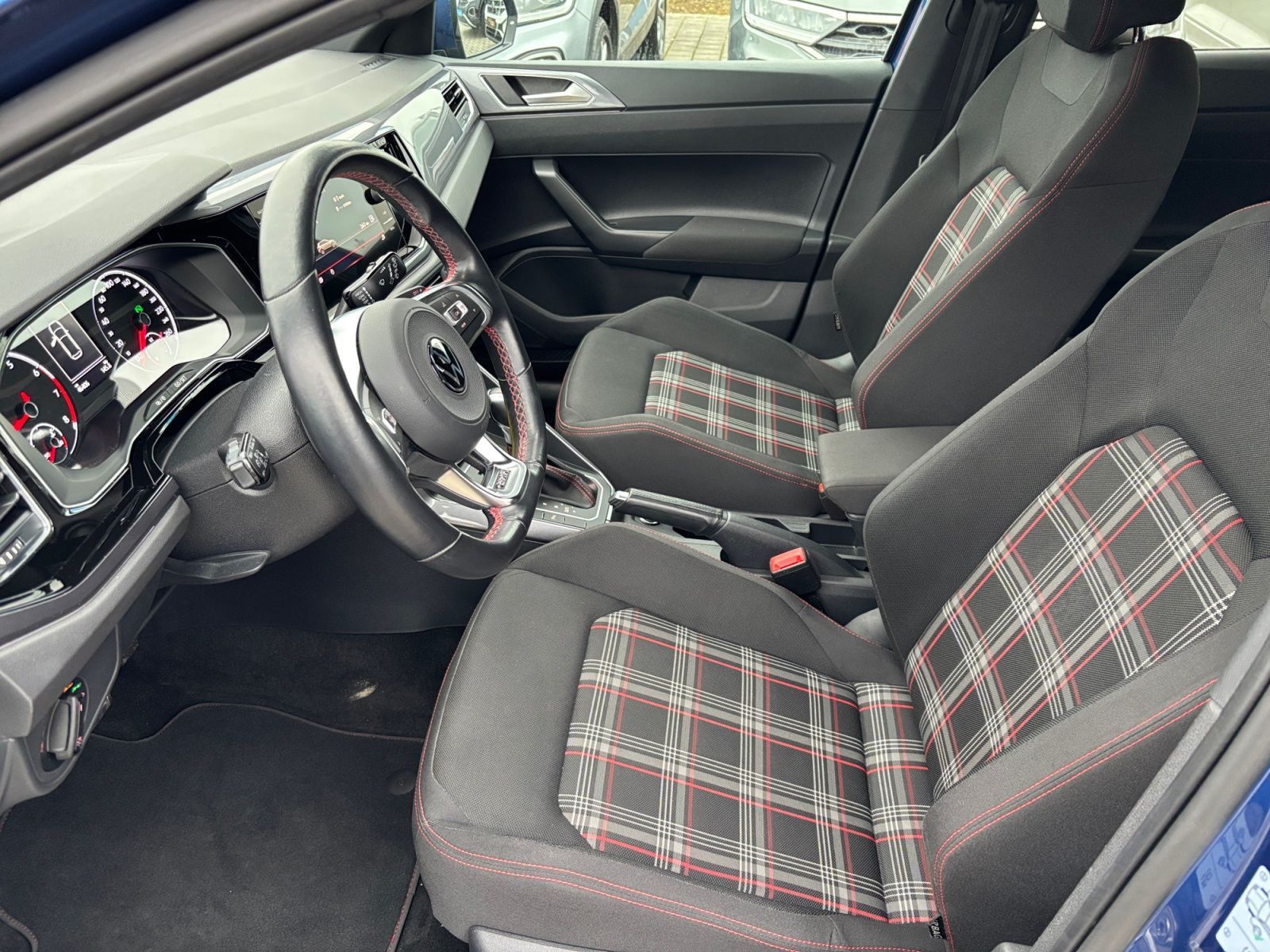 Volkswagen Polo - Bild 7