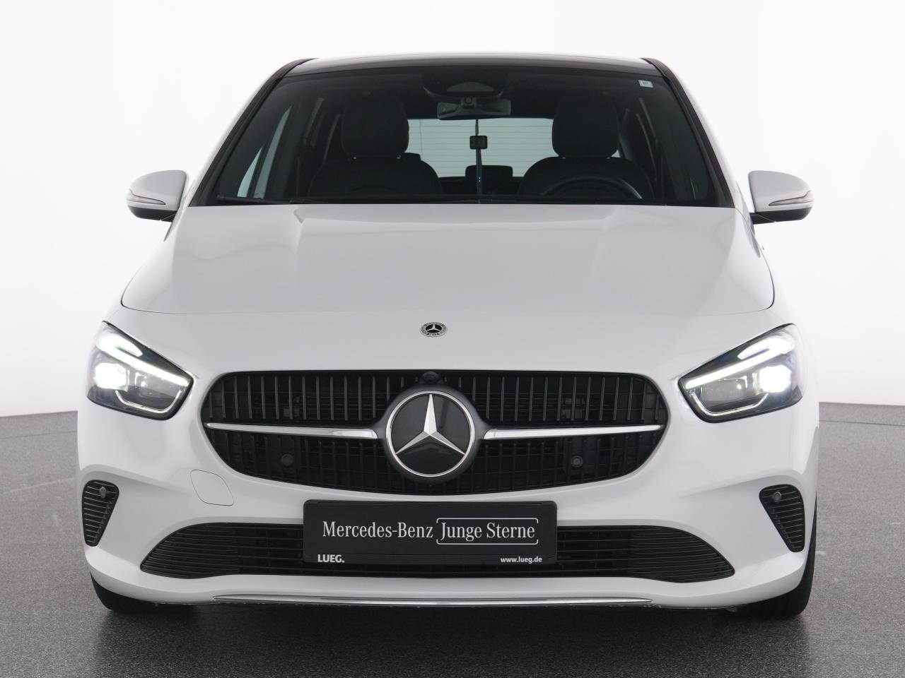 Mercedes-Benz B 180 Progressive+NavPrem+MBeam+Pano+EHeck+RFK