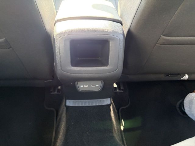 T-Cross Style 1.5 TSI DSG Bluetooth Navi LED