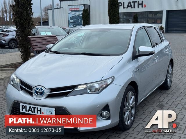 Toyota Auris Hybrid Life+