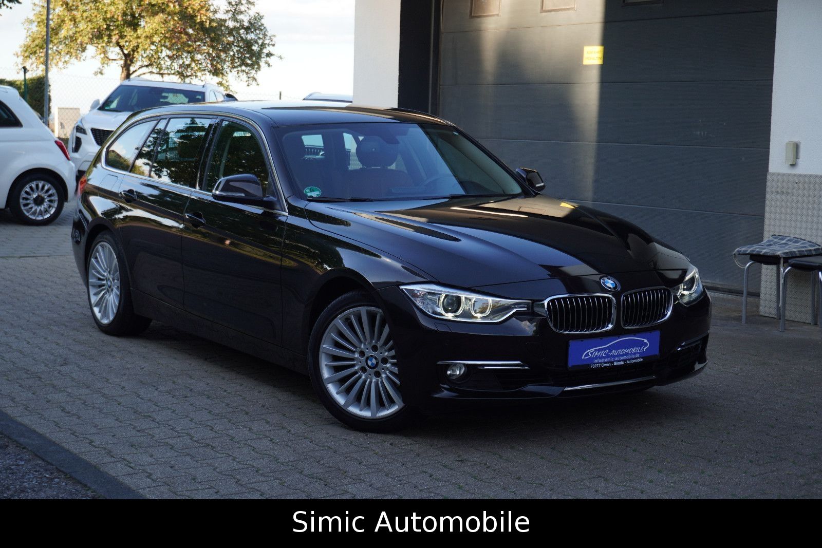 BMW 320 i Luxury Aut. LEDER+NAVI+XENON+ALU+PDC+EURO6