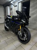 Yamaha YZF R1M - YAMAHA R1M