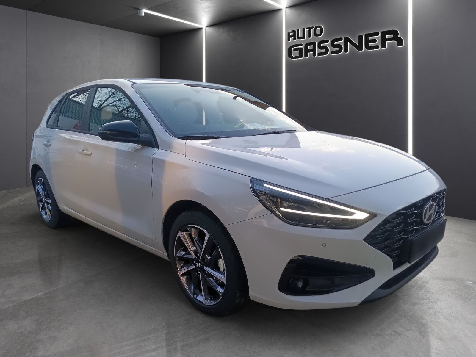 Fahrzeugabbildung Hyundai i30 Advantage 140PS DCT