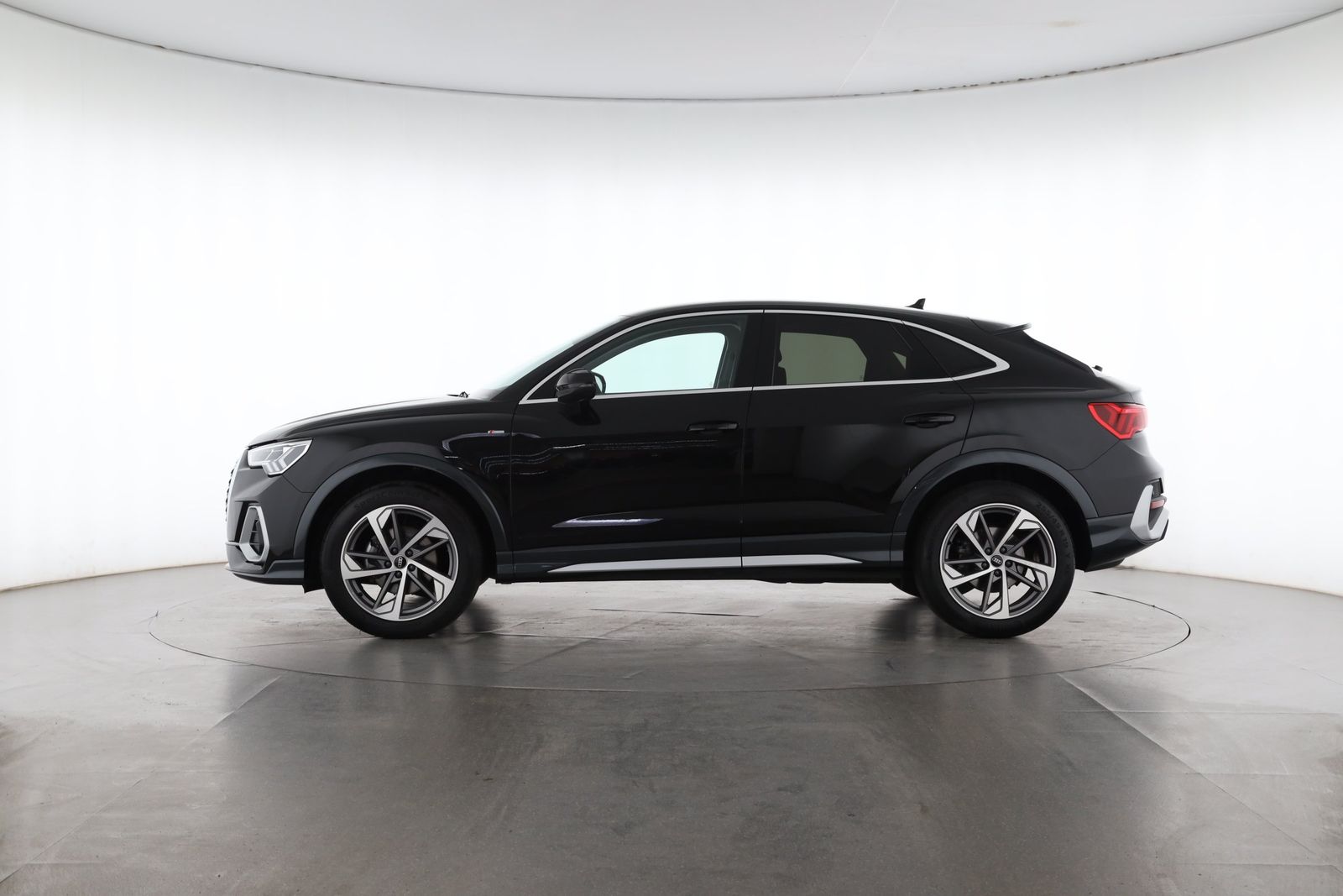 Audi Q3 - Bild 3