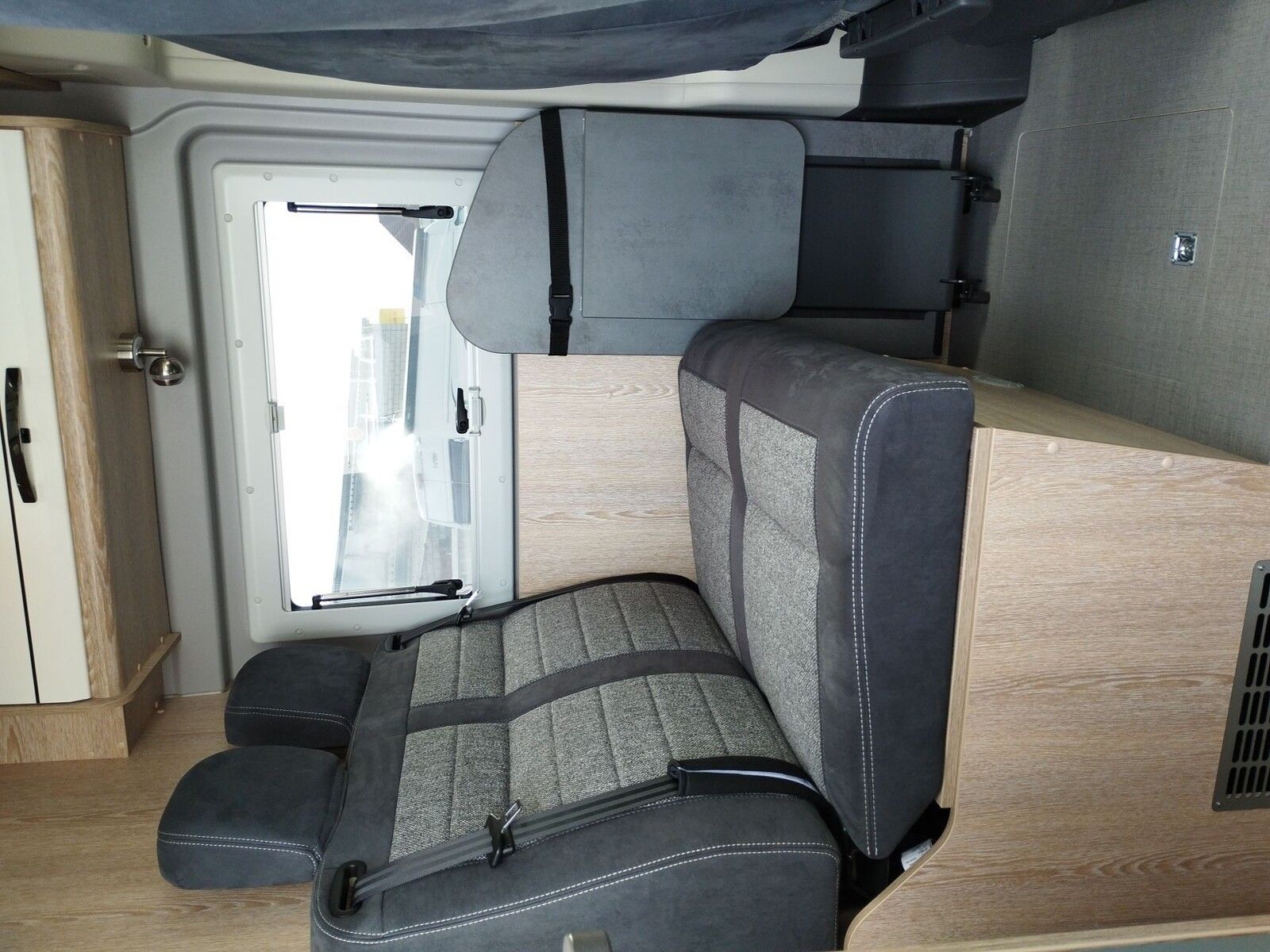 Fahrzeugabbildung Pössl Summit 540 Citroen Aufstelldach/Premium Ausstat.