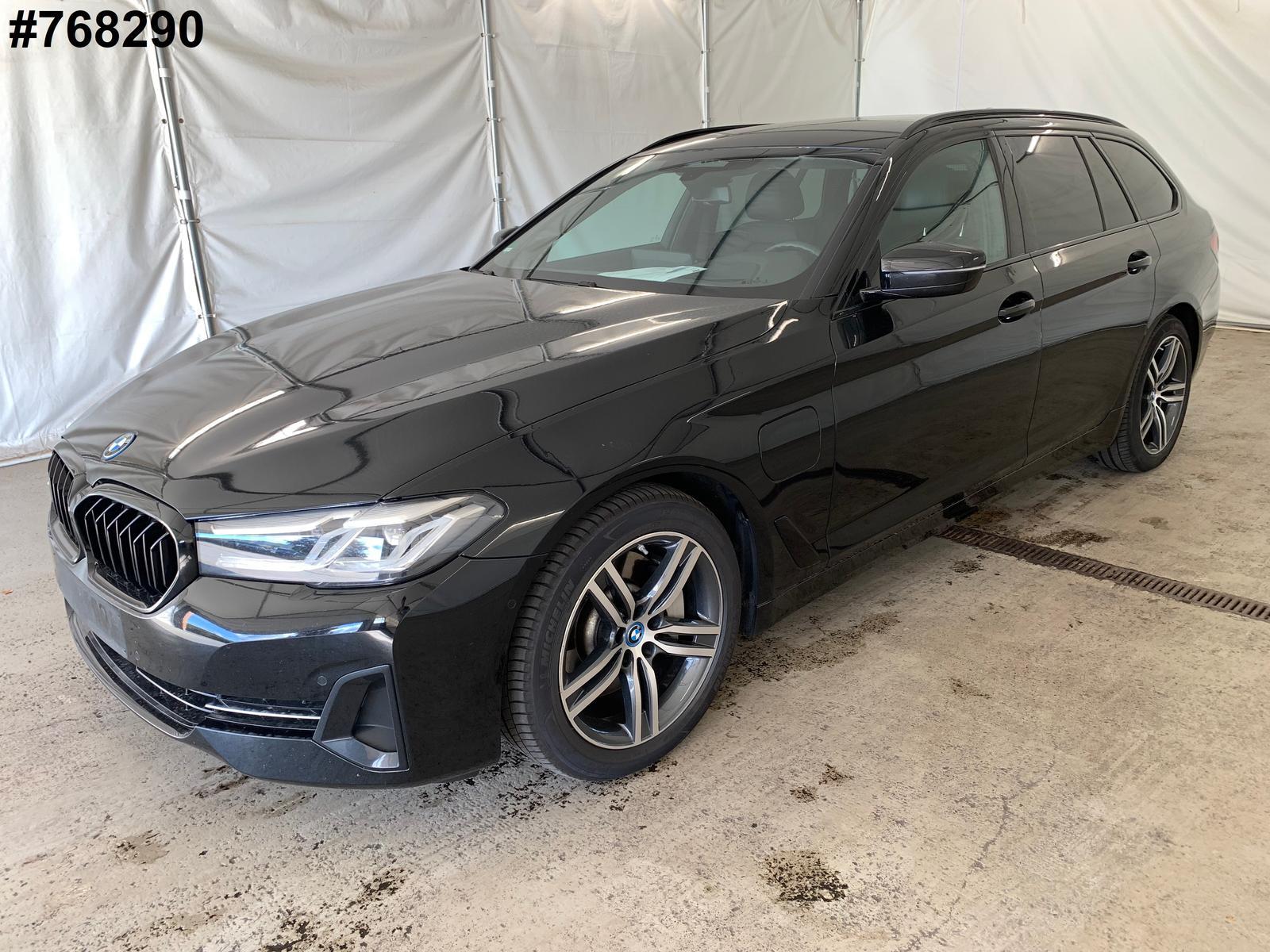 BMW 530e T COCKP-PRO/LED+/HEAD-UP/ACC/LEDER/KAM