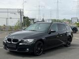 BMW E91 330d.    01632419593 - BMW 324 Gebrauchtwagen