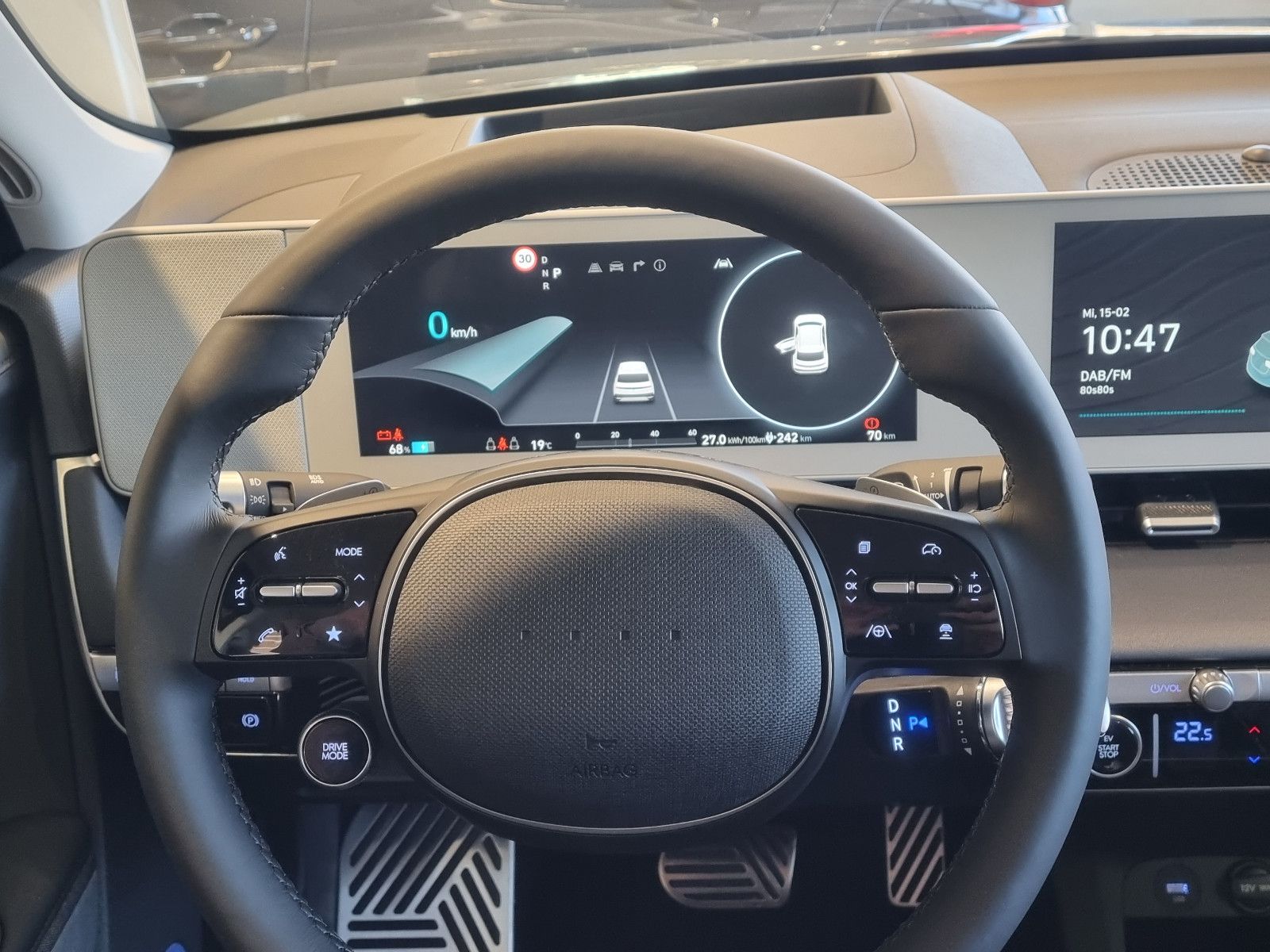 Fahrzeugabbildung Hyundai IONIQ 5 MJ23 58 kWh Allrad UNIQ-Paket Assistenzp