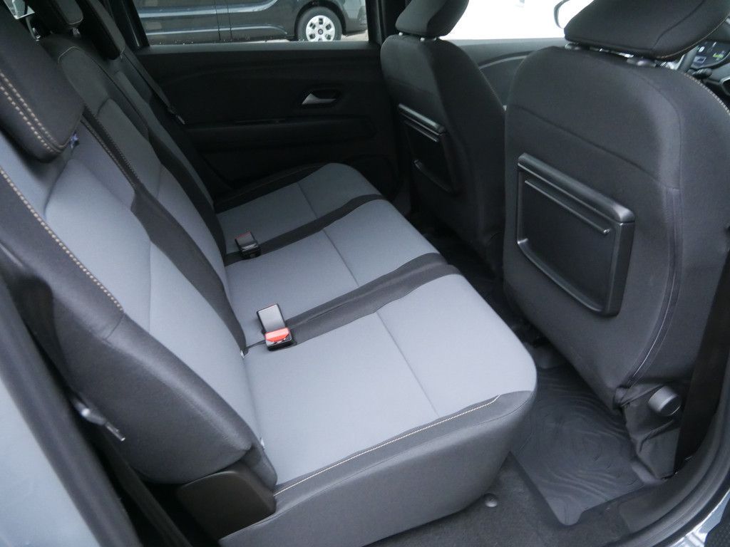 Fahrzeugabbildung Dacia Jogger Extreme HYBRID 140