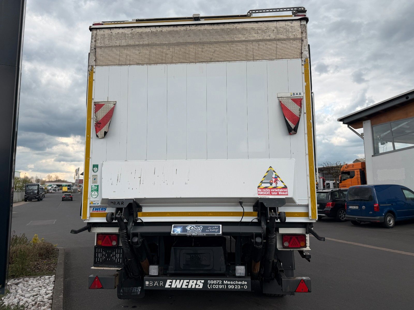 Fahrzeugabbildung Andere Ewers PRASQ18 Schwenkwand SAF LBW BÄR 2.500kg
