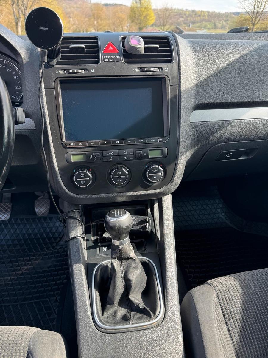 Volkswagen Golf 2008 — photo 14