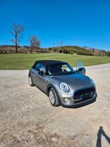 MINI Cooper Cabrio - MINI Cooper Cabrio aus 2016