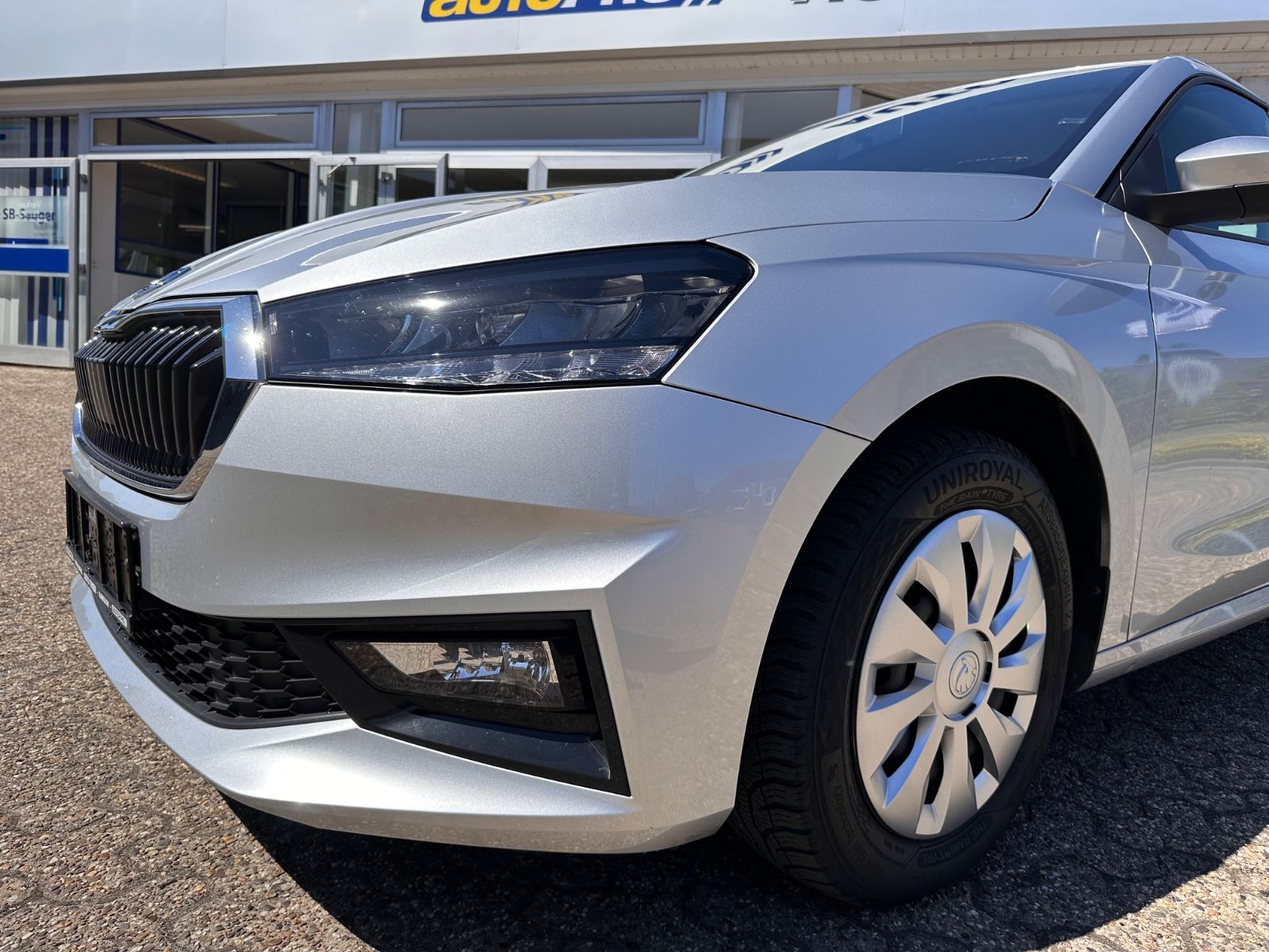 Fahrzeugabbildung SKODA Fabia 1.0 MPI Ambition APP/Klima/GJR