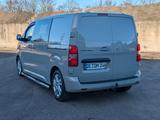 Opel Vivaro 5 Sitzer mit LKW Zulassung  - Opel mit Diesel-Antrieb: Lkw