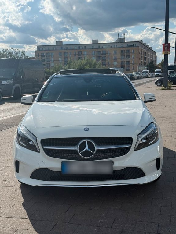Image of Mercedes-Benz A 200