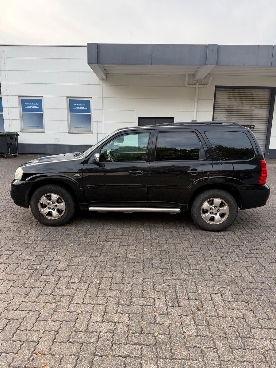 Mazda Tribute 2004 — photo 10
