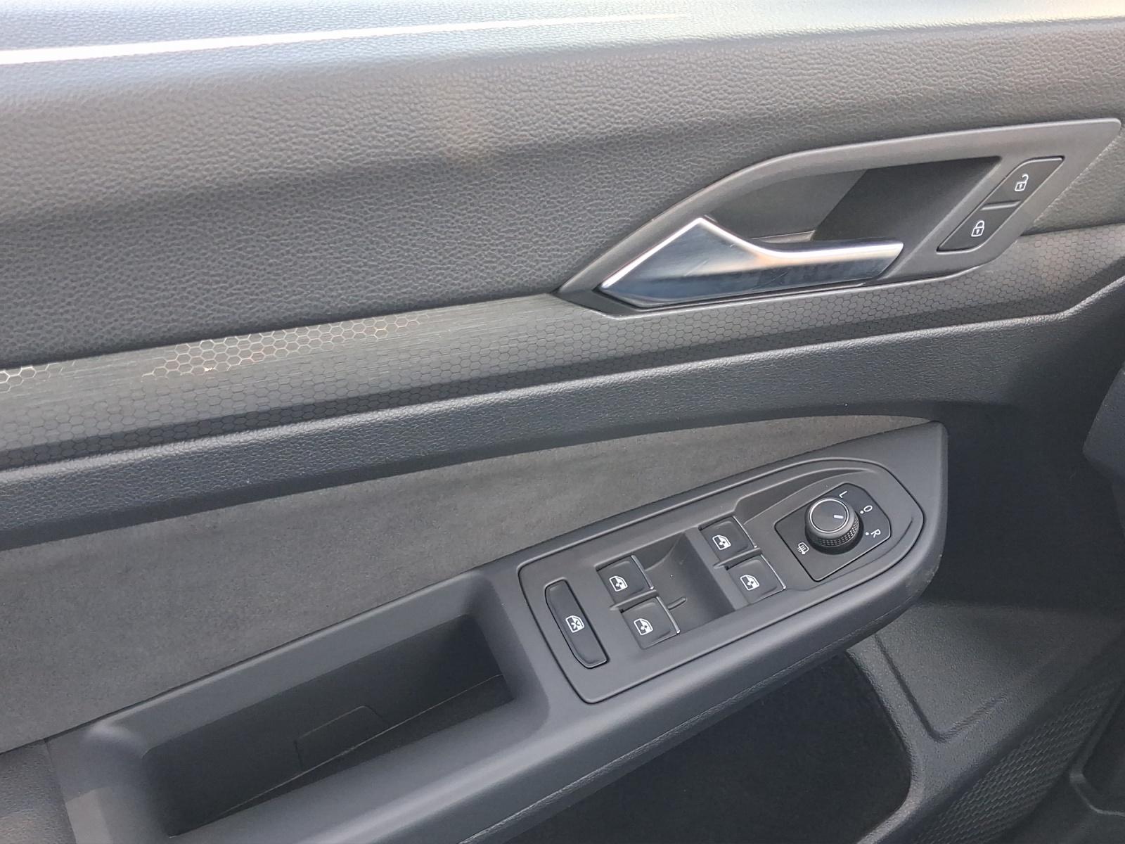 Volkswagen Golf VIII 2.0 l TSI DSG GTI Lane-Assist, LED plu, миниатюра 11