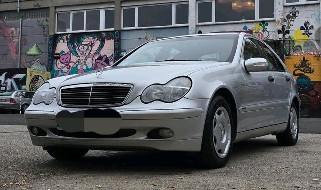 Mercedes-Benz Mercedes C180  Kompressor 37000 Km